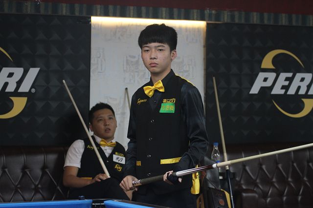 乐部争相追 乐部争相追