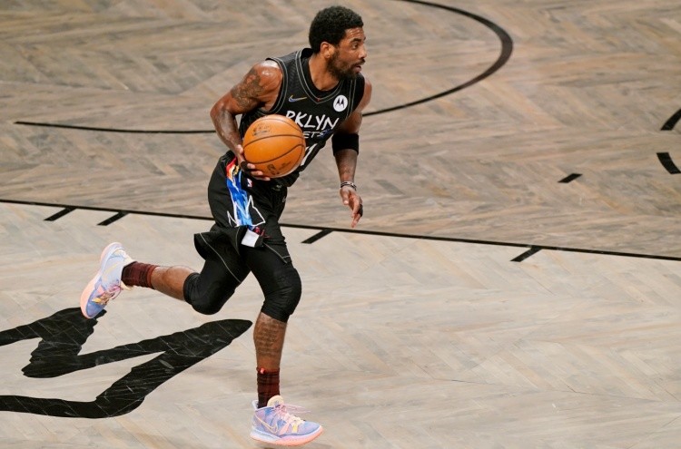 同时为年轻 同时为年轻